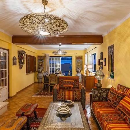 Serpa Gale - Luxury, Private Pool, Ac, Wifi, 5 Min From The Гия