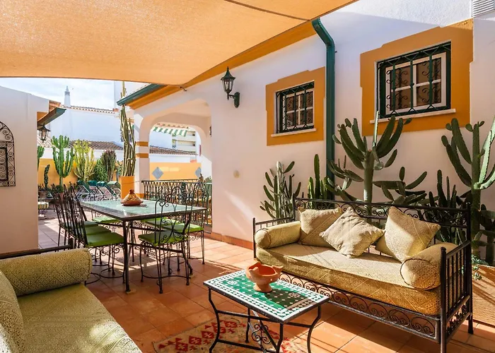Serpa Galé - Luxury, Private Pool, Ac, Wifi, 5 Min From The Villa Guia (Faro)