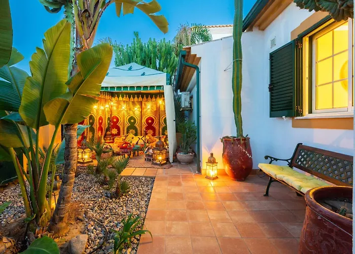 Serpa Galé - Luxury, Private Pool, Ac, Wifi, 5 Min From The Guia (Faro)